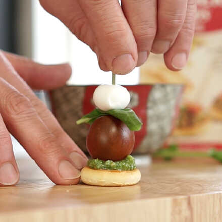 Caprese met Zelfgemaakte Pesto